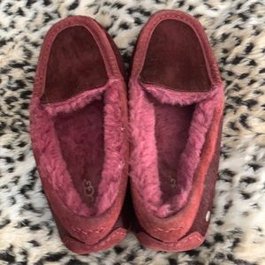 Ugg Australia Womens Moccasin Slippers Red Burgundy Fur Calfskin? Slip-on